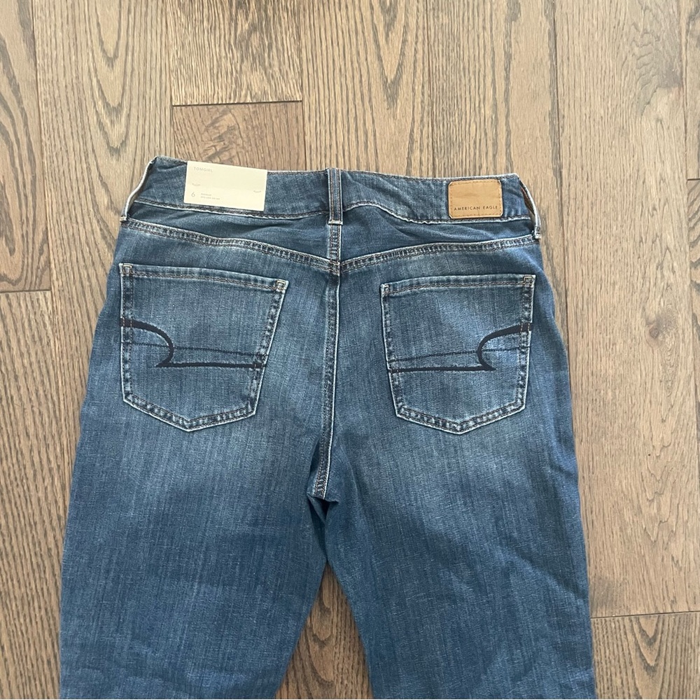American Eagle Classic Blue Women's Jeans - Picture 4 of 6